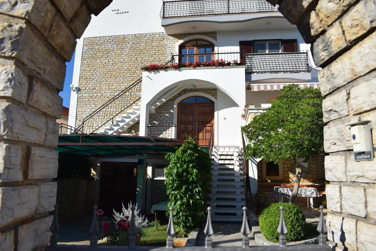 Guest house Vila Jelena - Studio Apartments For 2 To 3 Persons In Sv Filip I Jakov Sveti Filip i Jakov