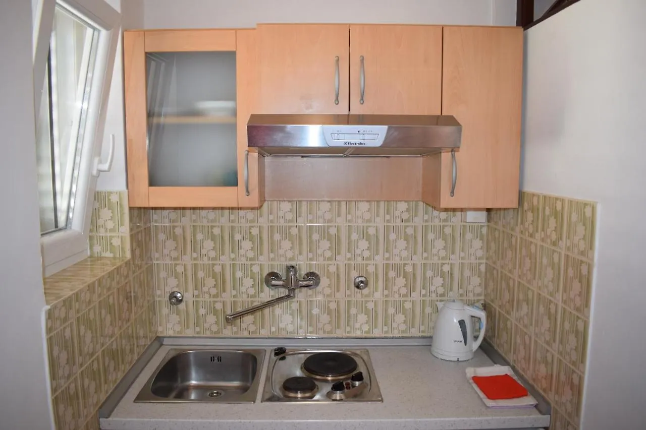 Vila Jelena - Studio Apartments For 2 To 3 Persons In Sv Filip I Jakov Sveti Filip i Jakov 0*,  Croatia