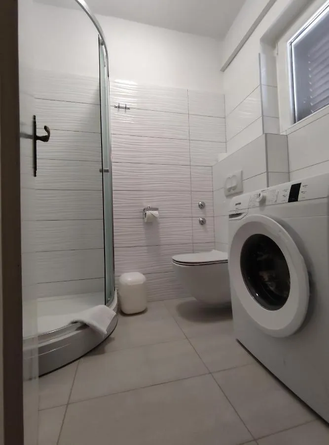 Vila Jelena - Studio Apartments For 2 To 3 Persons In Sv Filip I Jakov Sveti Filip i Jakov 0*,