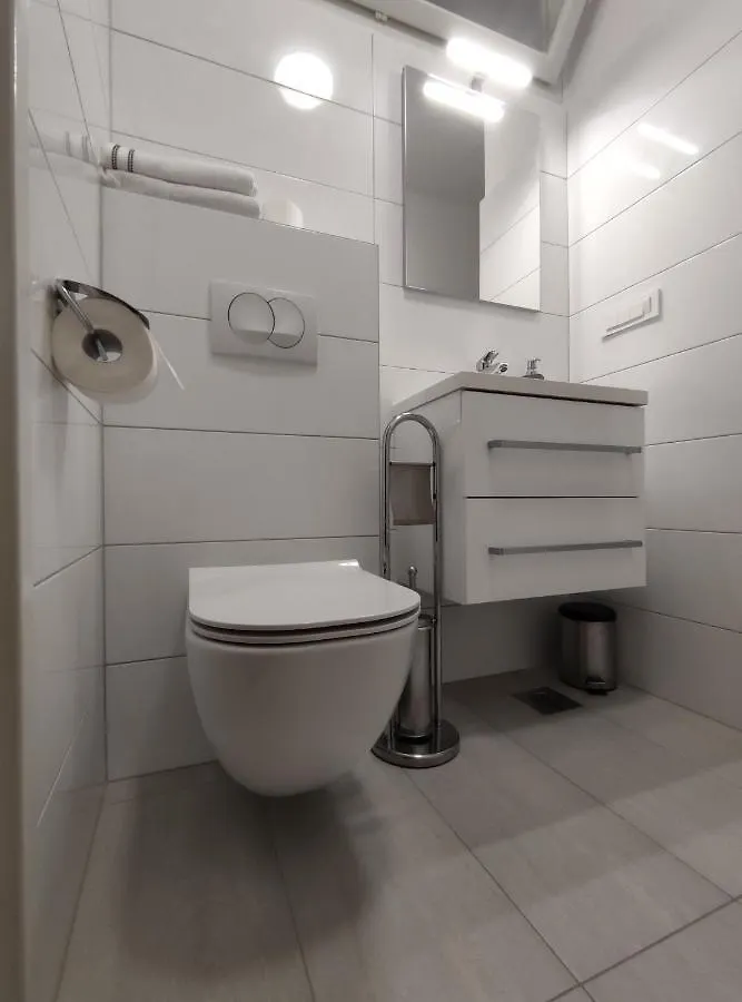 Vila Jelena - Studio Apartments For 2 To 3 Persons In Sv Filip I Jakov Sveti Filip i Jakov